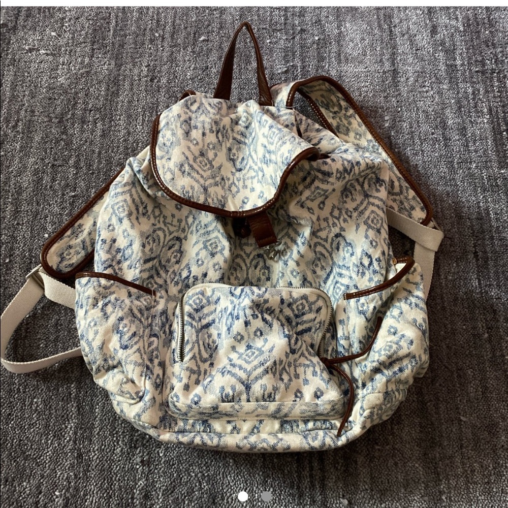 tribal print convertible backpack/shoulder bag